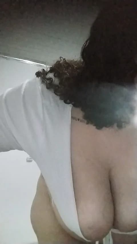 Premium: Annebranquinha1 HD (75 min) - April 17, 2026 05:11