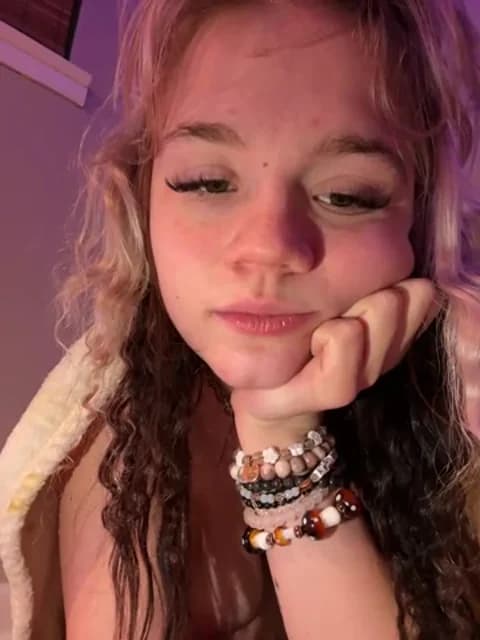 Premium: Cutiepiespanks HD (40 min) - January 20, 2026 04:04