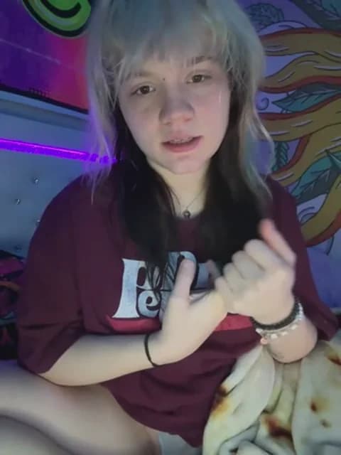 Premium: Cutiepiespanks HD (35 min) - April 19, 2026 06:54