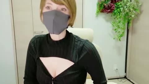 Premium: Emilia0606 HD (32 min) - April 21, 2026 23:09