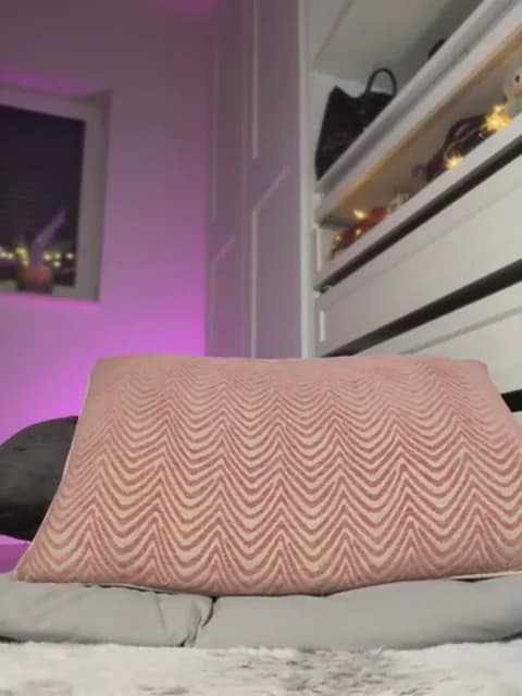 Premium: HotBella- HD (32 min) - May 17, 2026 01:14