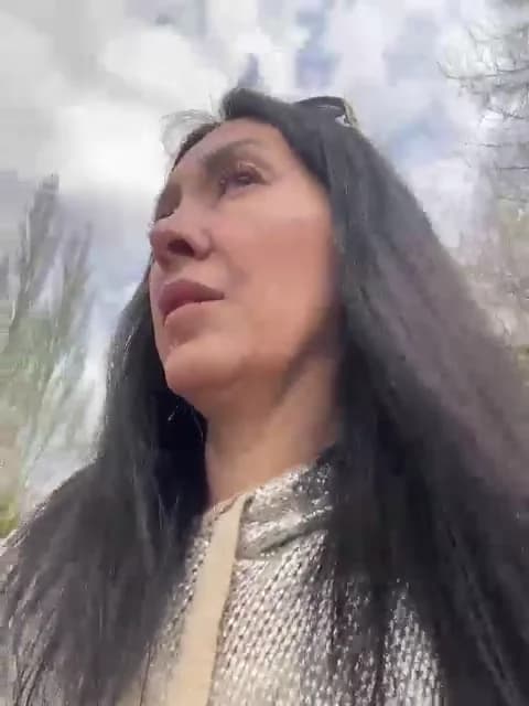 Premium: KarolinaMilf HD (83 min) - April 14, 2026 10:01