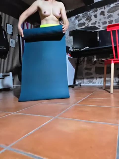 Premium: Lina_lou4 HD (34 min) - January 17, 2026 19:30