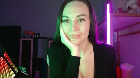 Premium: QWEENII HD (112 min) - February 27, 2026 20:46