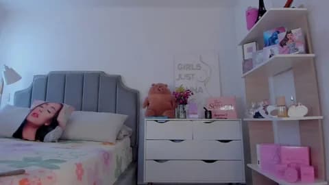 Premium: TinyRouse HD (120 min) - April 18, 2026 23:29