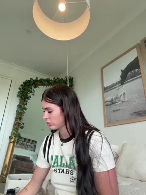 Premium: aus_queen HD (56 min) - March 25, 2026 04:48