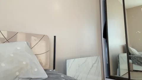 Premium: kitty2003preaty HD (31 min) - January 19, 2026 09:19