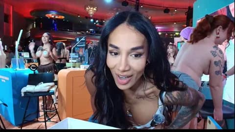 Premium: sweetlaurasaenz HD (71 min) - January 17, 2026 02:15