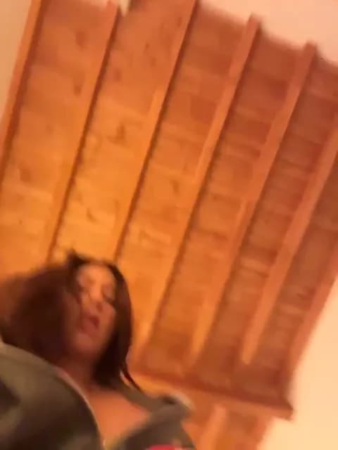 Premium: vellaah HD (31 min) - March 31, 2026 02:27